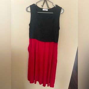 Maternity/nursing dress with two side pockets size M